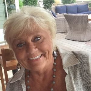 Meet your Posher, Vicki